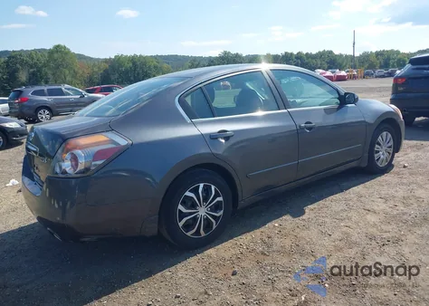 2010 Nissan Altima 2.5 S from USA, damaged, VIN 1N4AL2AP1AN541913